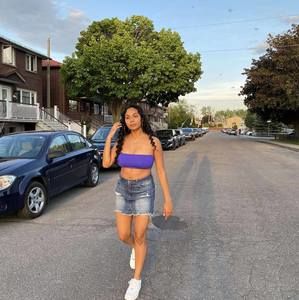 Meet your Posher, Neela